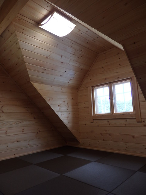 ログハウスの内装１２ japanisch-schlafzimmer