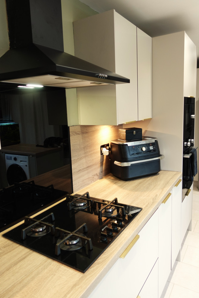 The Barwell Kitchen II - Sodermalm - RRP £20,000 - Luxe Price £17,900