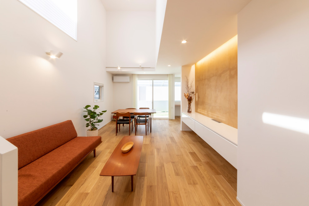 Photo of a modern living room in Fukuoka.