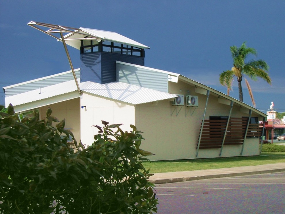 Pelican Park tourist information centre