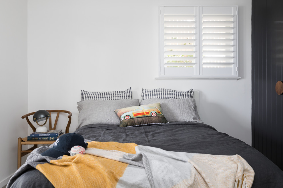 Photo of a scandinavian bedroom in Brisbane.