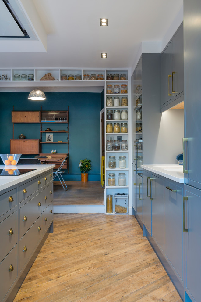 Photo of a contemporary kitchen in London.