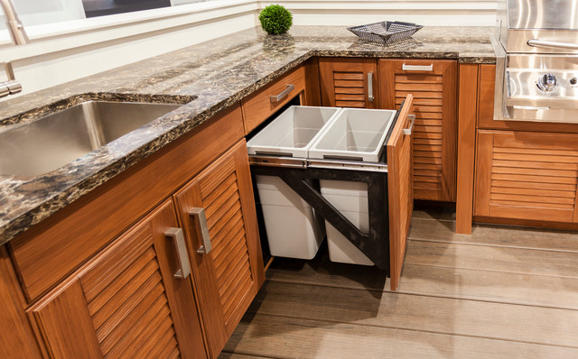 KBIS 2015 - NatureKast coastal-deck