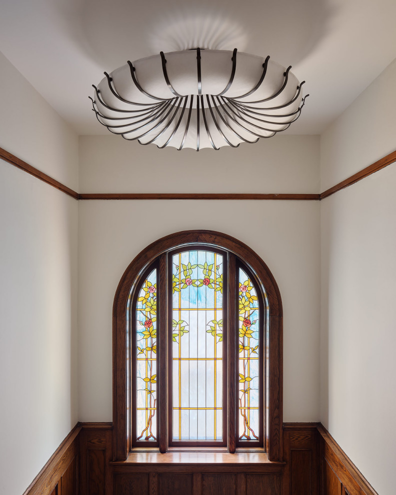 Inspiration for a craftsman hallway remodel in Chicago