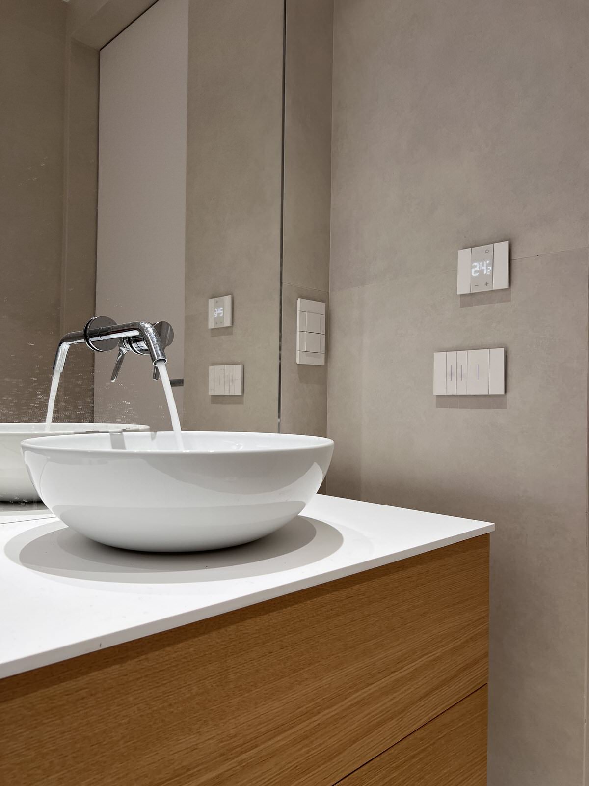 Home automation in bathroom