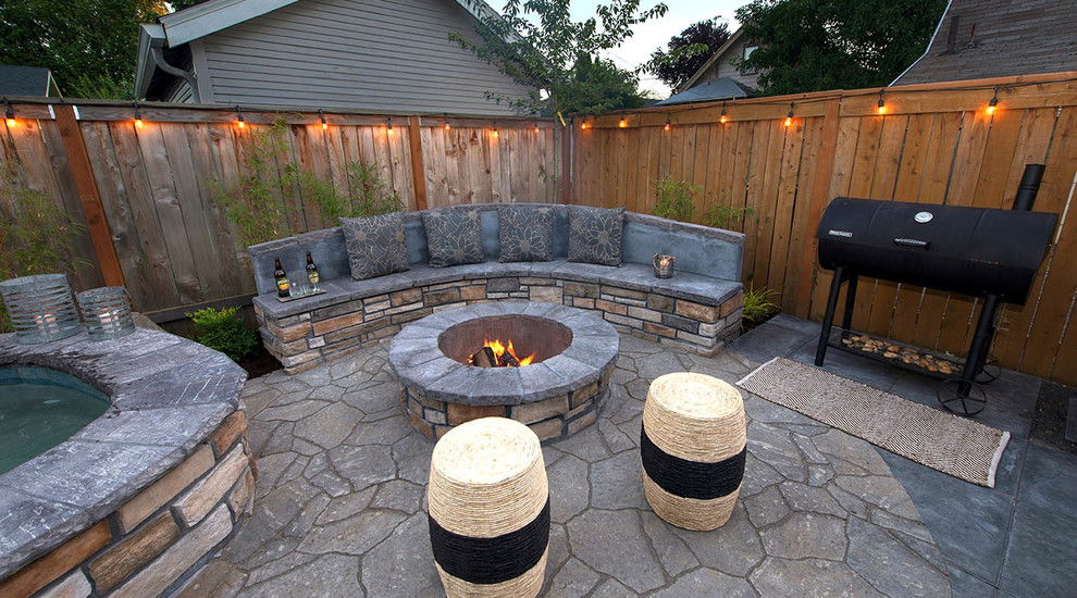 Transitional patio photo in Portland