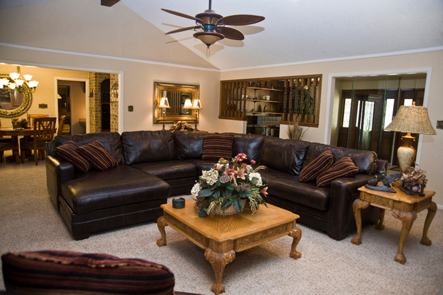 Ranch Style Home Traditional Living Room Houston By Lindee