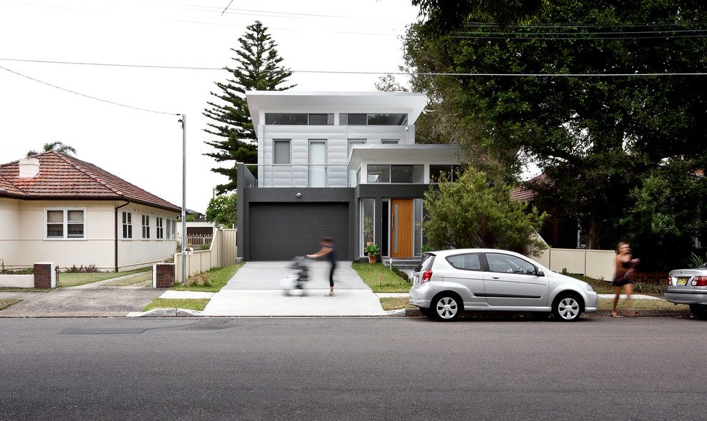 Contemporary exterior in Central Coast.