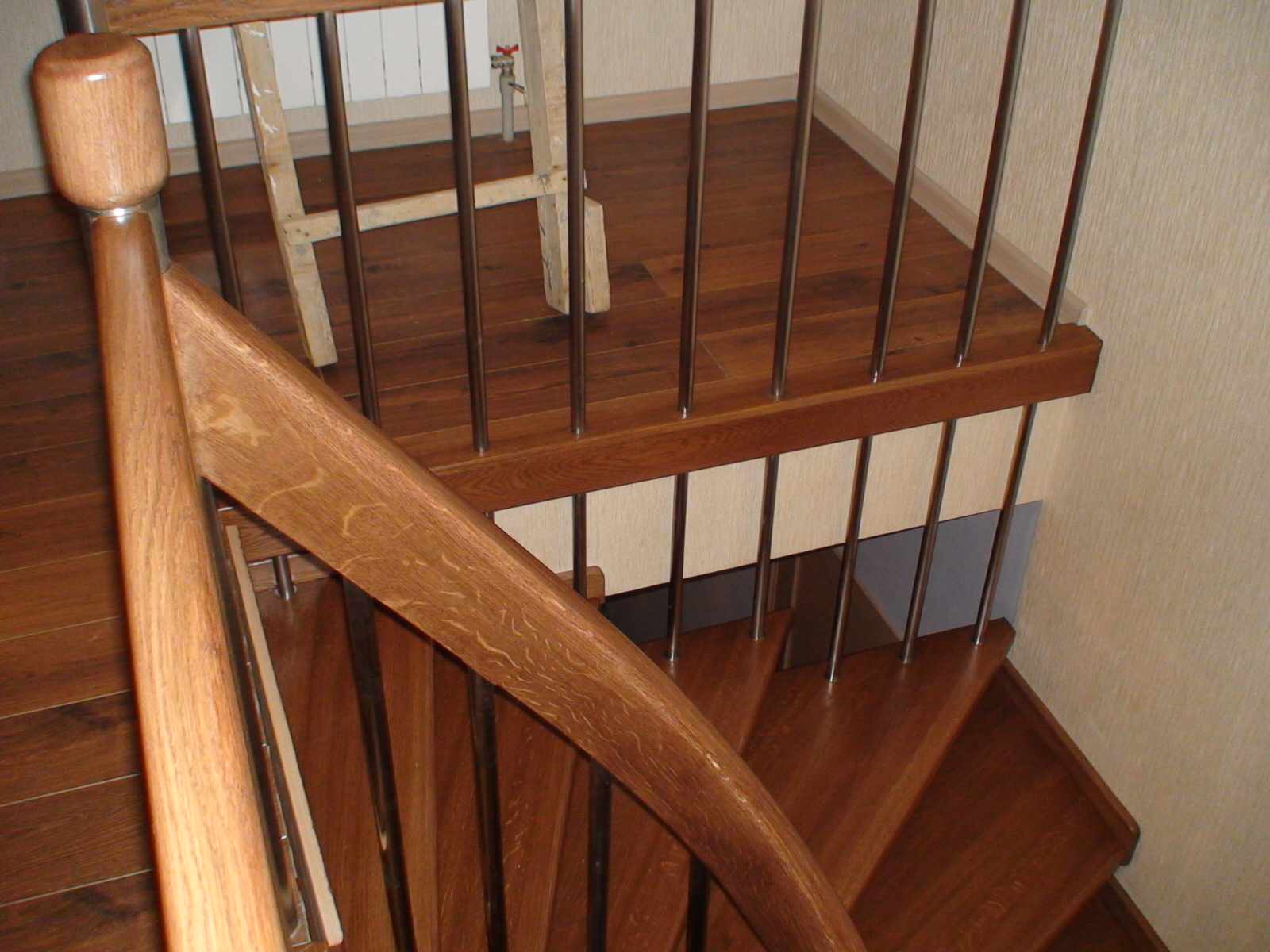 Лестница ВВЕРХ