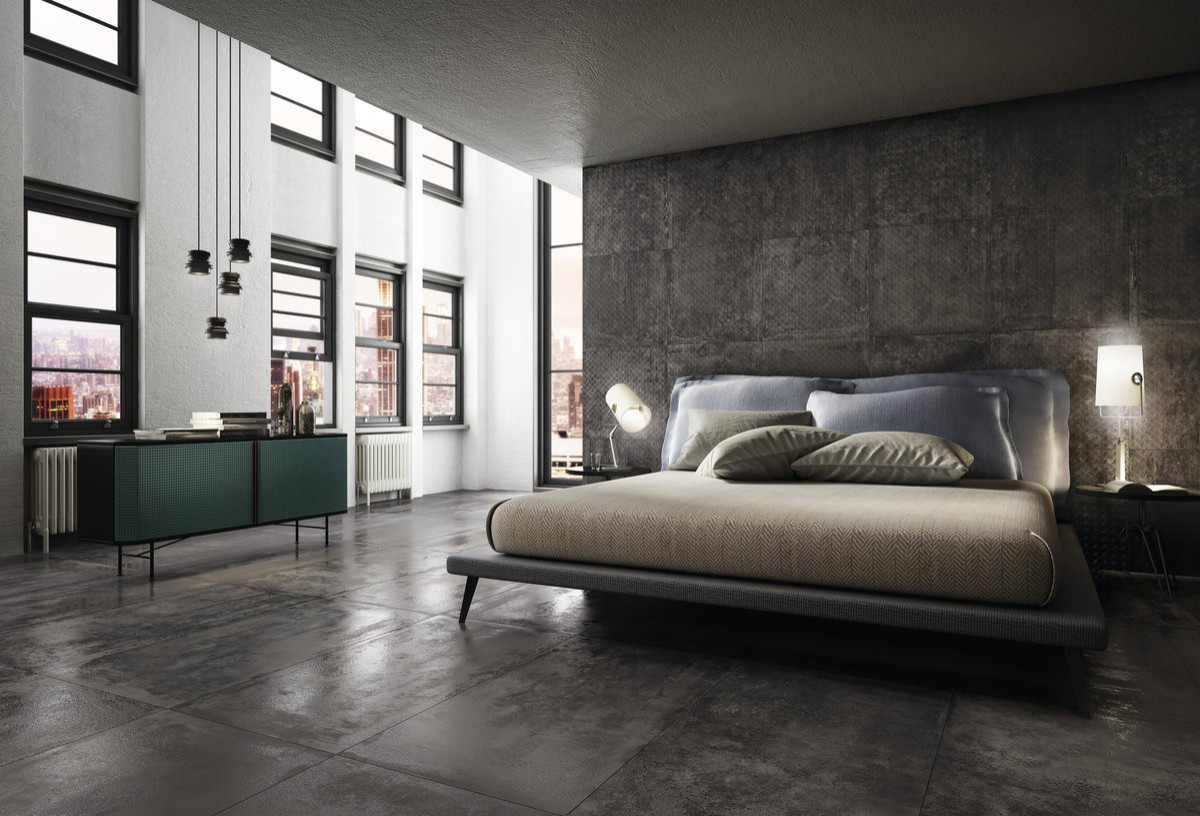 Diesel Living with Iris - Stage