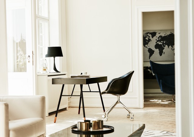BoConcept Cupertino desk - Scandinavian - Home Office - London