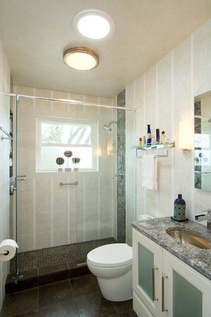 Modern 5x8' Bathroom - Modern - Bathroom - Milwaukee - by  