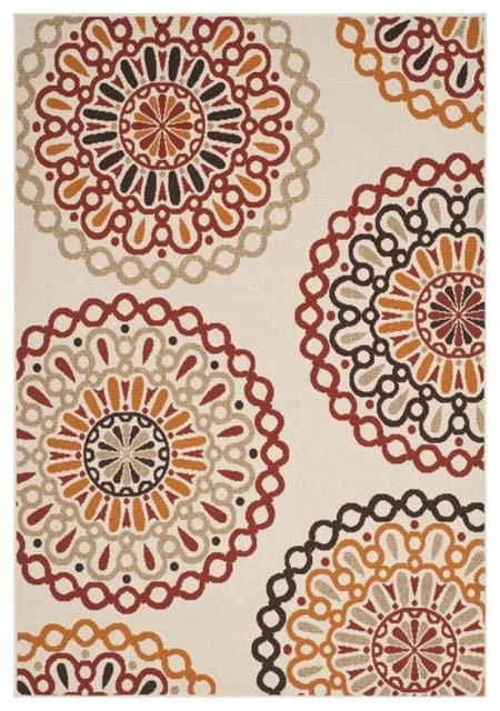 Safavieh Veranda Creme Indoor Outdoor Rug - 4' x 5'7