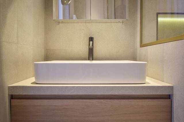 Trocad&eacute;ro modern-badezimmer