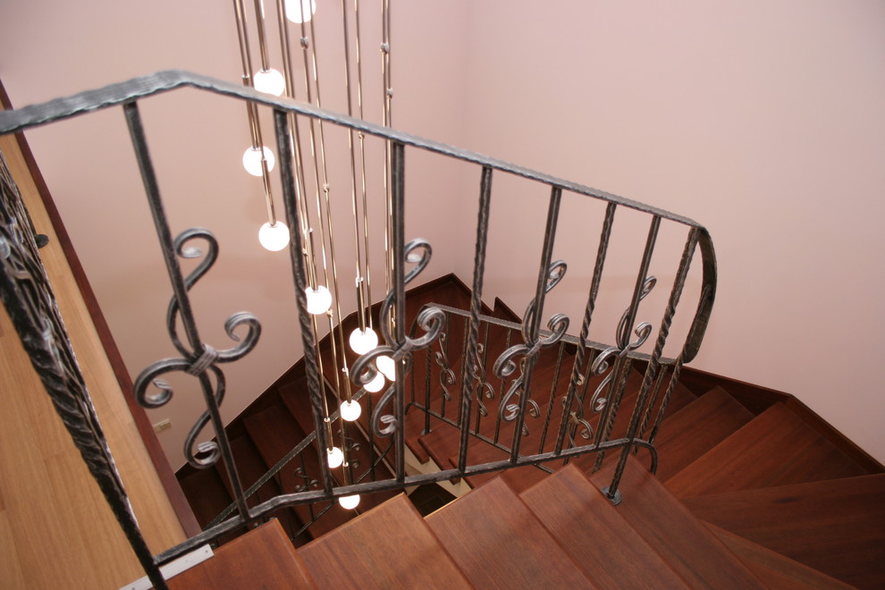 "ЛЕСНОЙ РУЧЕЙ"