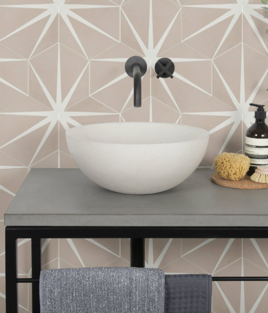 Encaustic Tiles amerikansk-craftsman-badrum