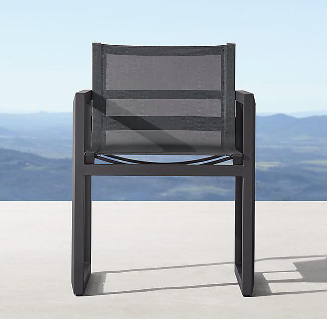 Столовая на открытом воздухе