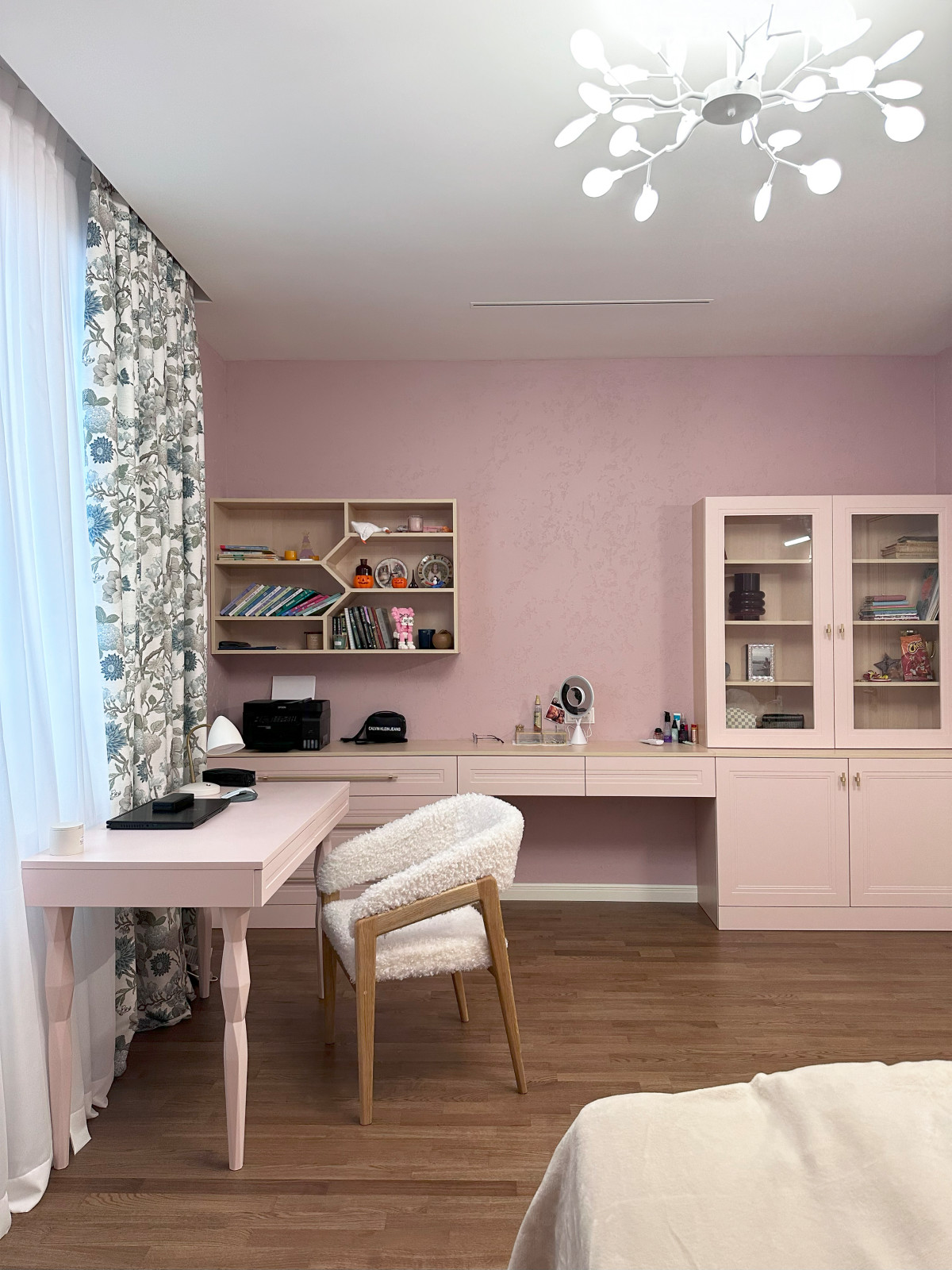 Комната для девочки подростка