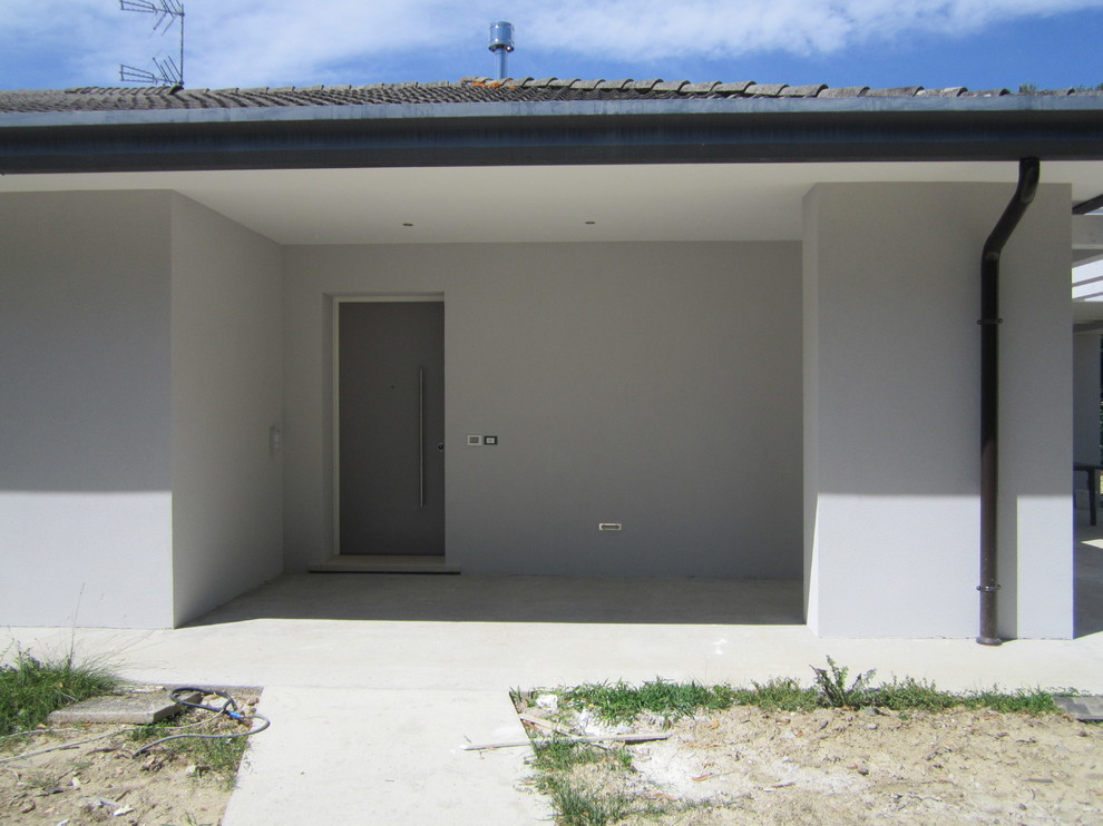 Cette image montre une maison minimaliste.