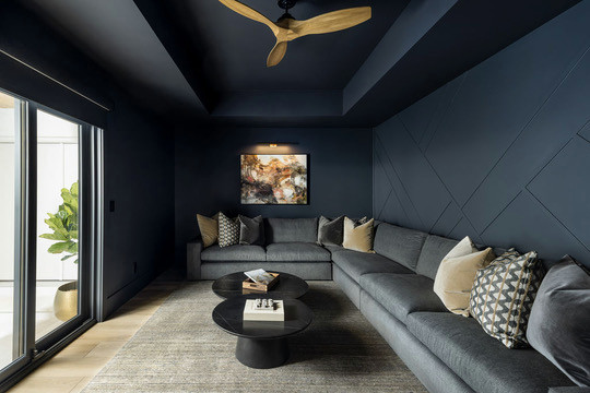 Luxury Modern Lake living