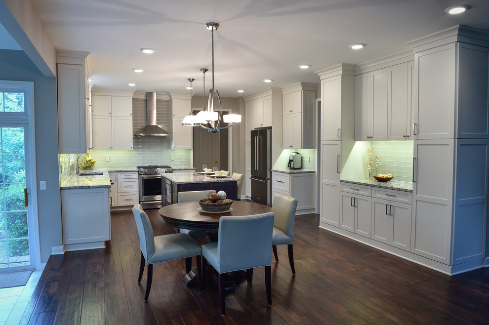 Example of a transitional kitchen design in Cleveland