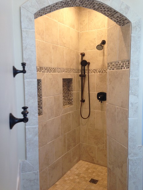 Pictures Of Doorless Bathroom Showers 15