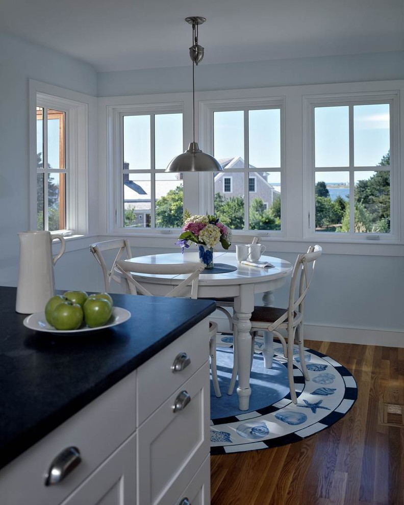 Design ideas for a traditional kitchen in Boston with stainless steel appliances.