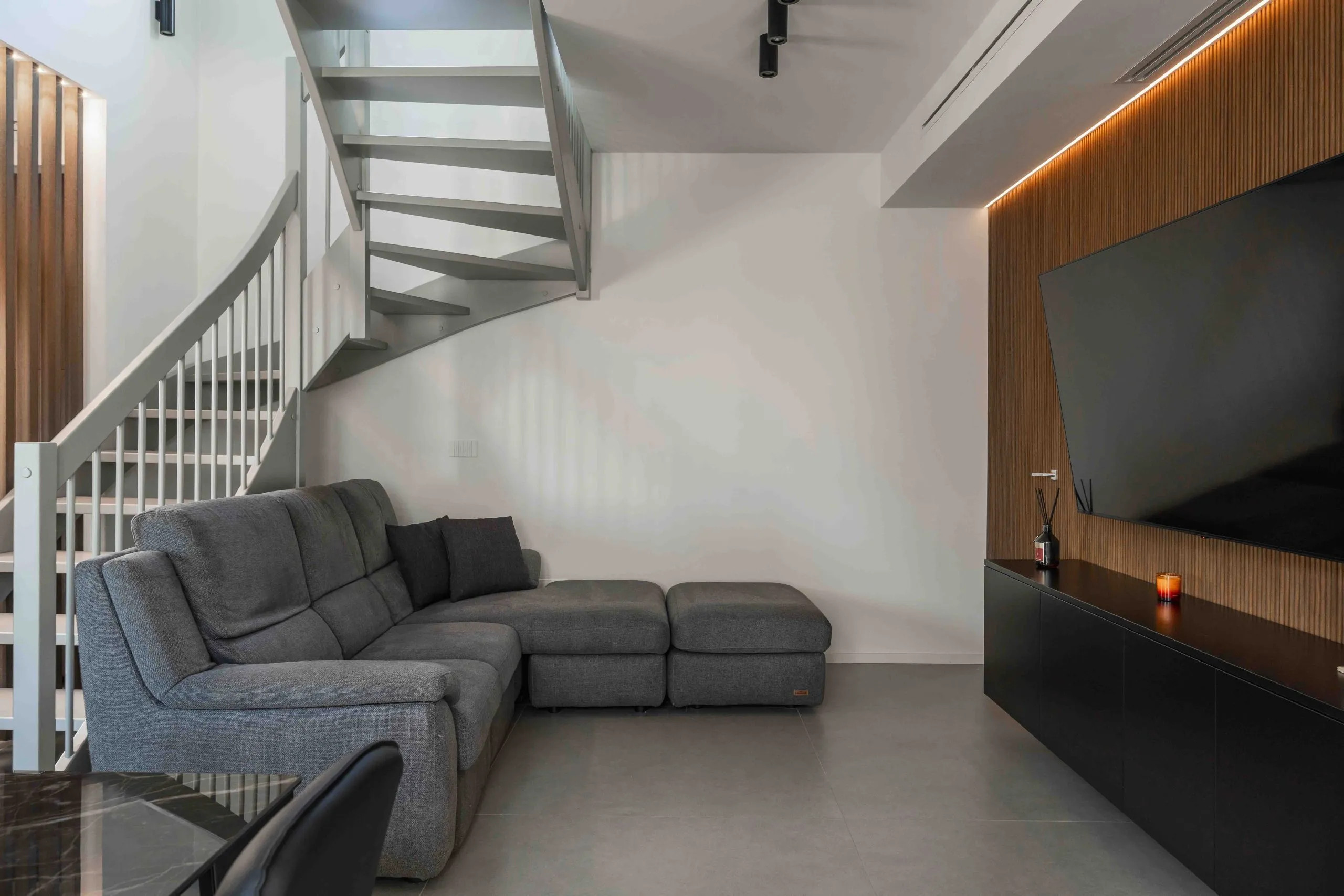 Casa F - Progettazione d'interni e arredamento