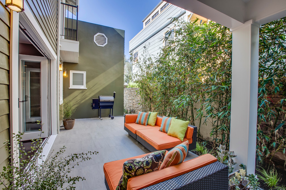 This is an example of a contemporary patio in Los Angeles with no cover.