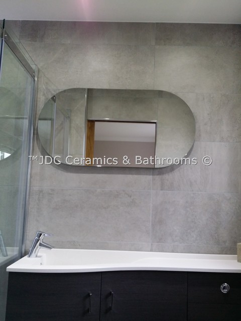 Bathroom (James) modern