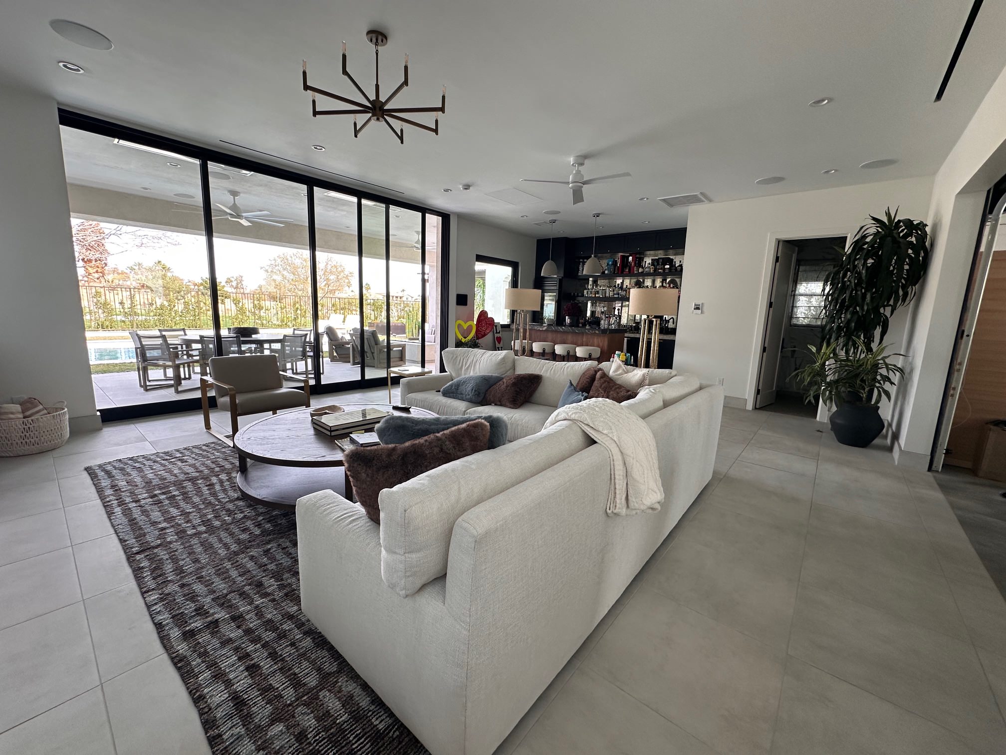 Red Rock Poolhouse/Gym