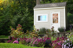 Design a Beautiful Fall Garden Pollinators Will Love