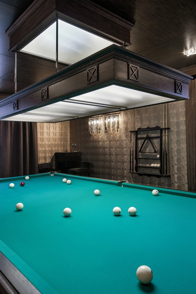 Дом с бассейном