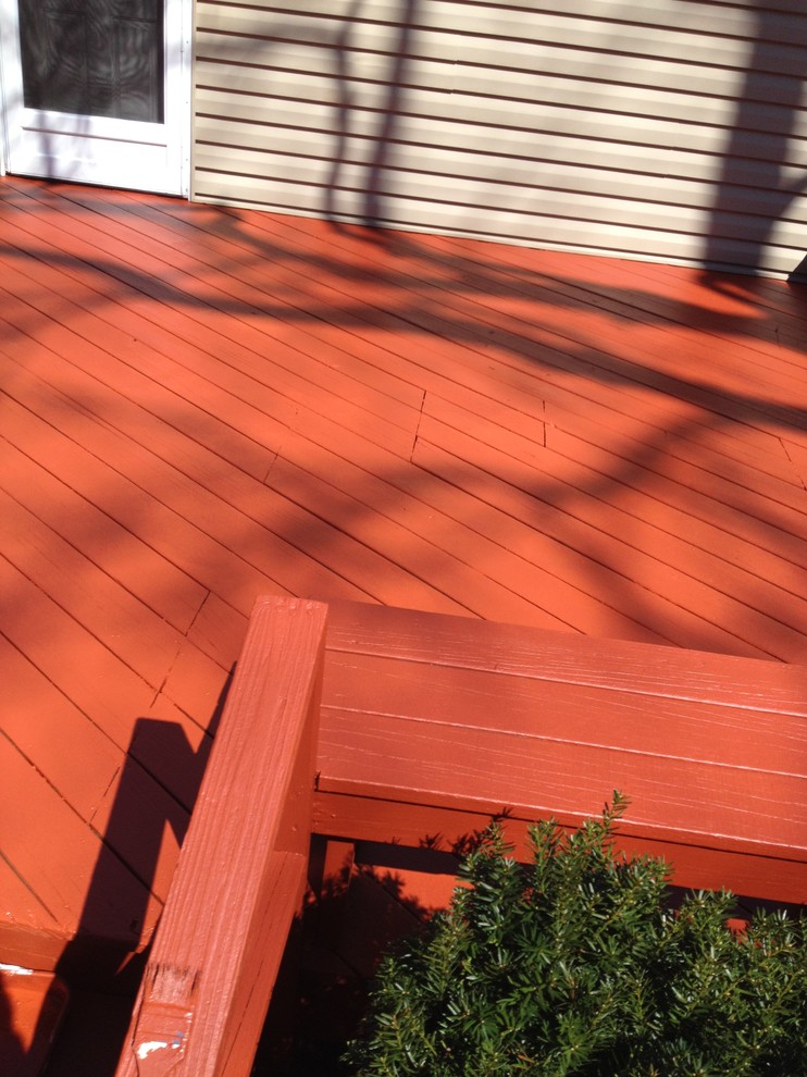 Inspiration for a rustic deck remodel in New York