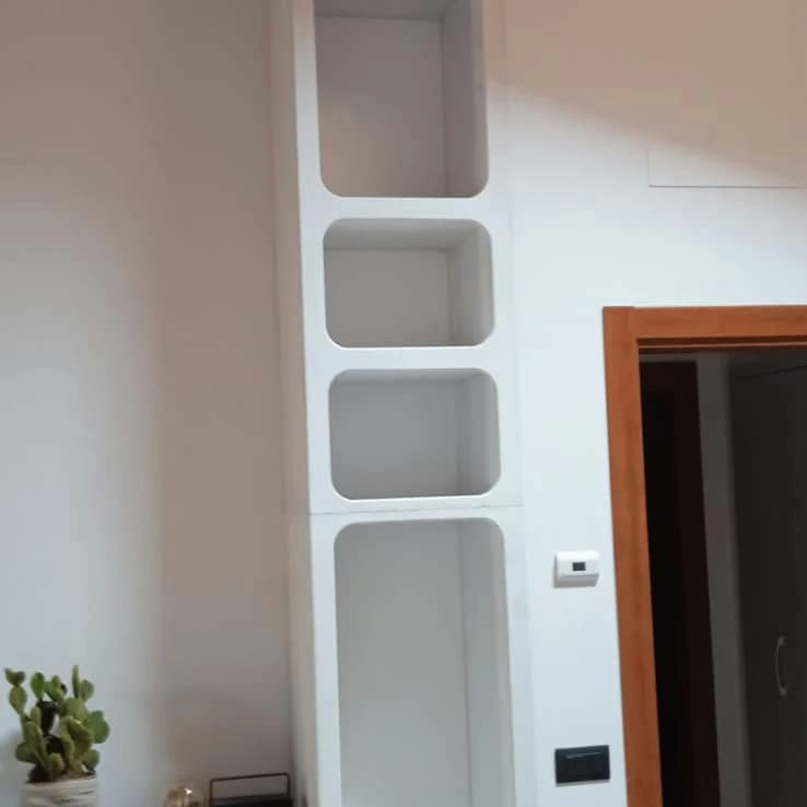 Struttura in MDF per realizzazione libreria stile Manrique