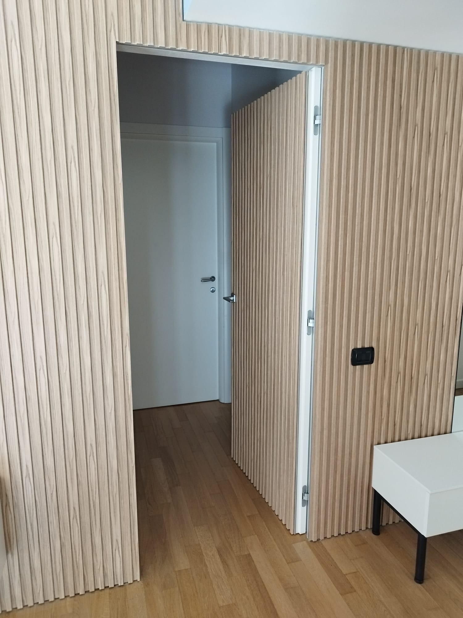 Ristrutturazione e Interior Design della Zona Giorno a Peschiera Borromeo