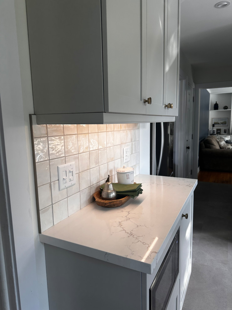 Spencer Crescent - Elegant Kitchen Remodel