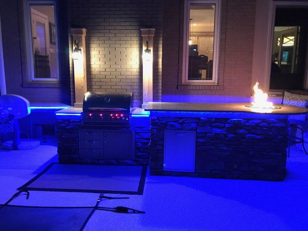 Lake Forest  outdoor kitchen