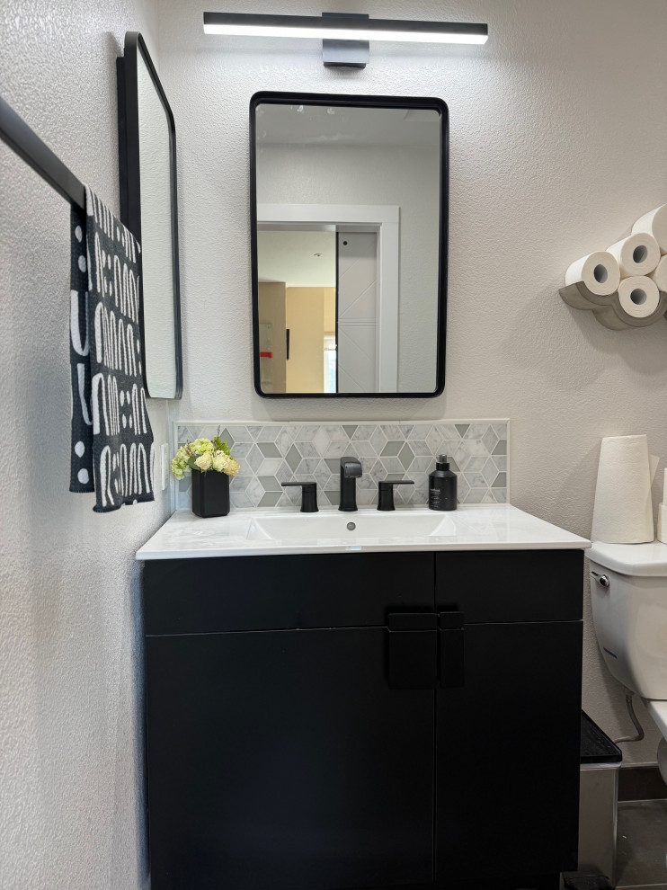 Hanson Guest Bathroom 2024