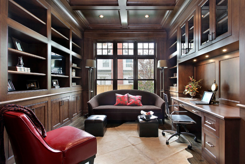 Inspiration for a contemporary home office in Chicago.