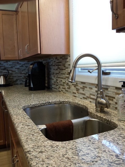 Tiger Skin Granite Countertops Modern Kitchen Cedar Rapids