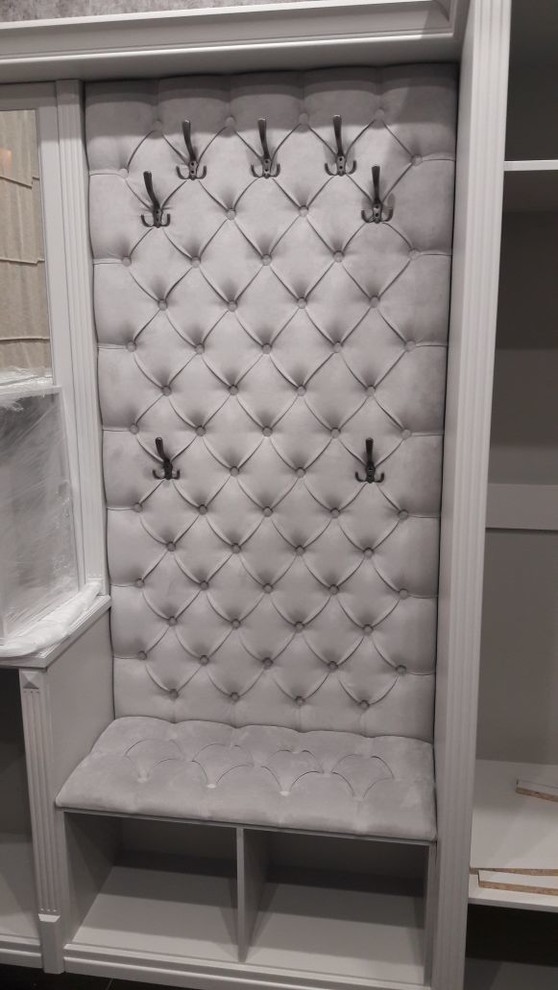 Прихожая в каретной стяжке.