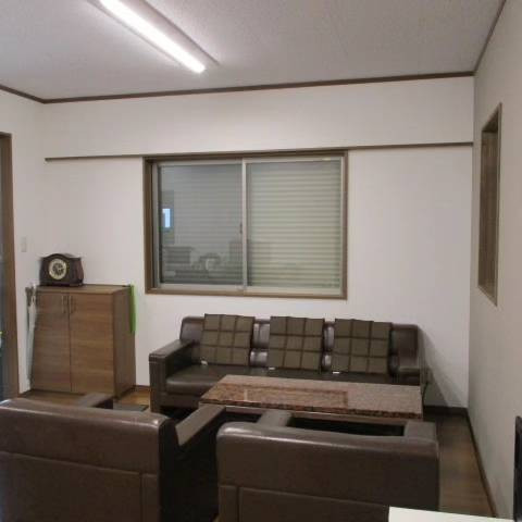 事務所応接コーナー