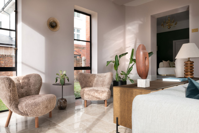 Eclectic Entertaining Space - West Kirby eklektisk-dagligstue
