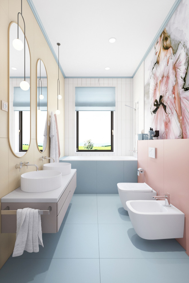 Ванна для девочки подростка