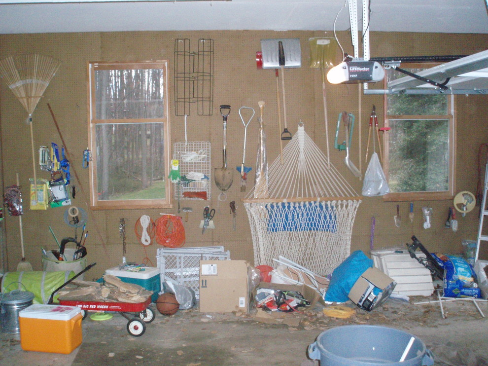 Inspiration for a modern garage remodel in Miami