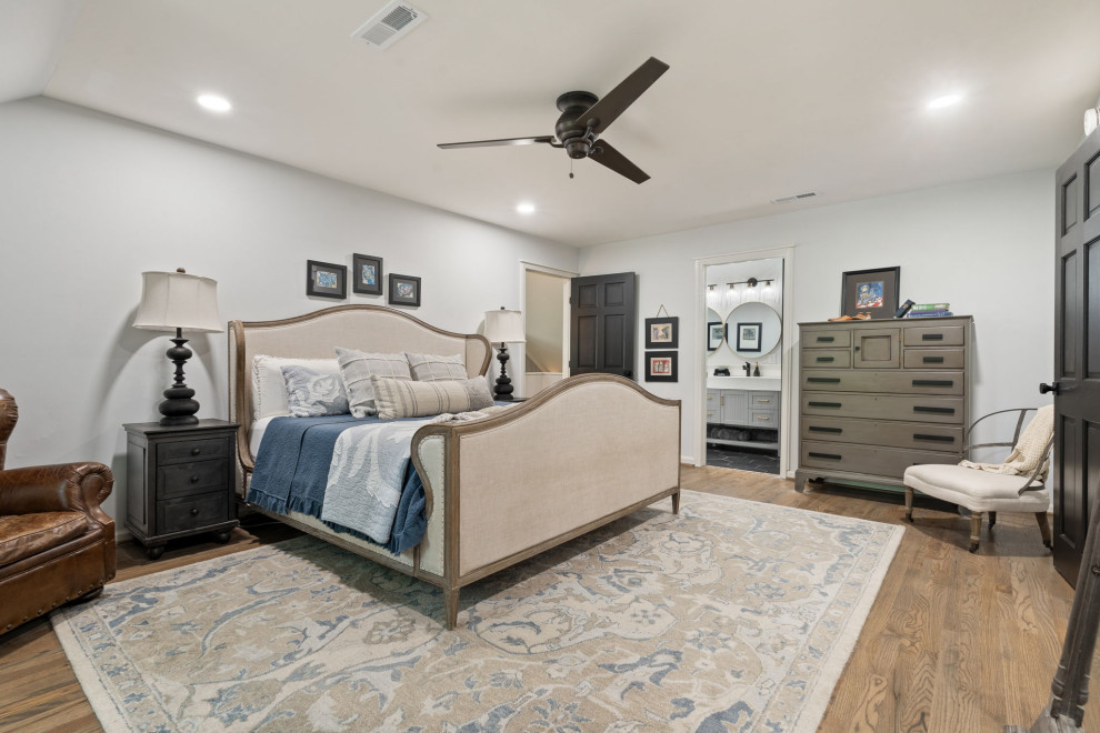 1950 River Way Drive