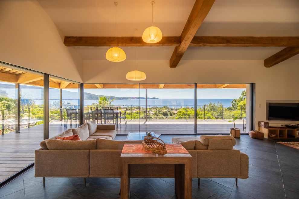 Aménagement d'un salon contemporain.