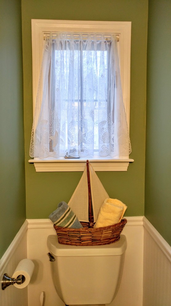 Transitional home design photo in Boston