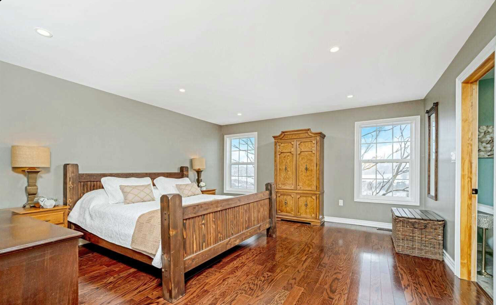 Master suite
